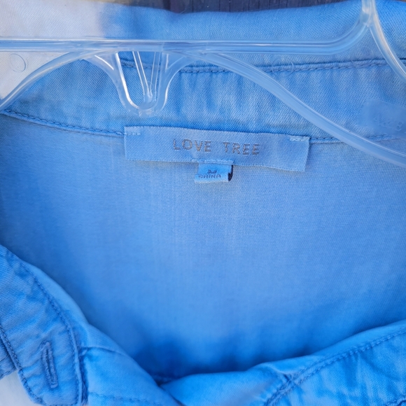 Love Tree Sky Blue Denim Shirt Womens Size M - Picture 9 of 16